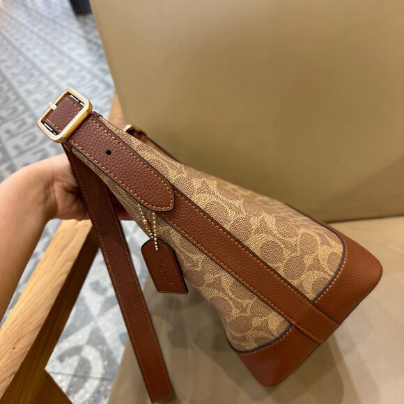 NWT Coach Jude Duffle Bag In Signature Canvas Gold/Tan/Brown CBH20 - Picture 7 of 9